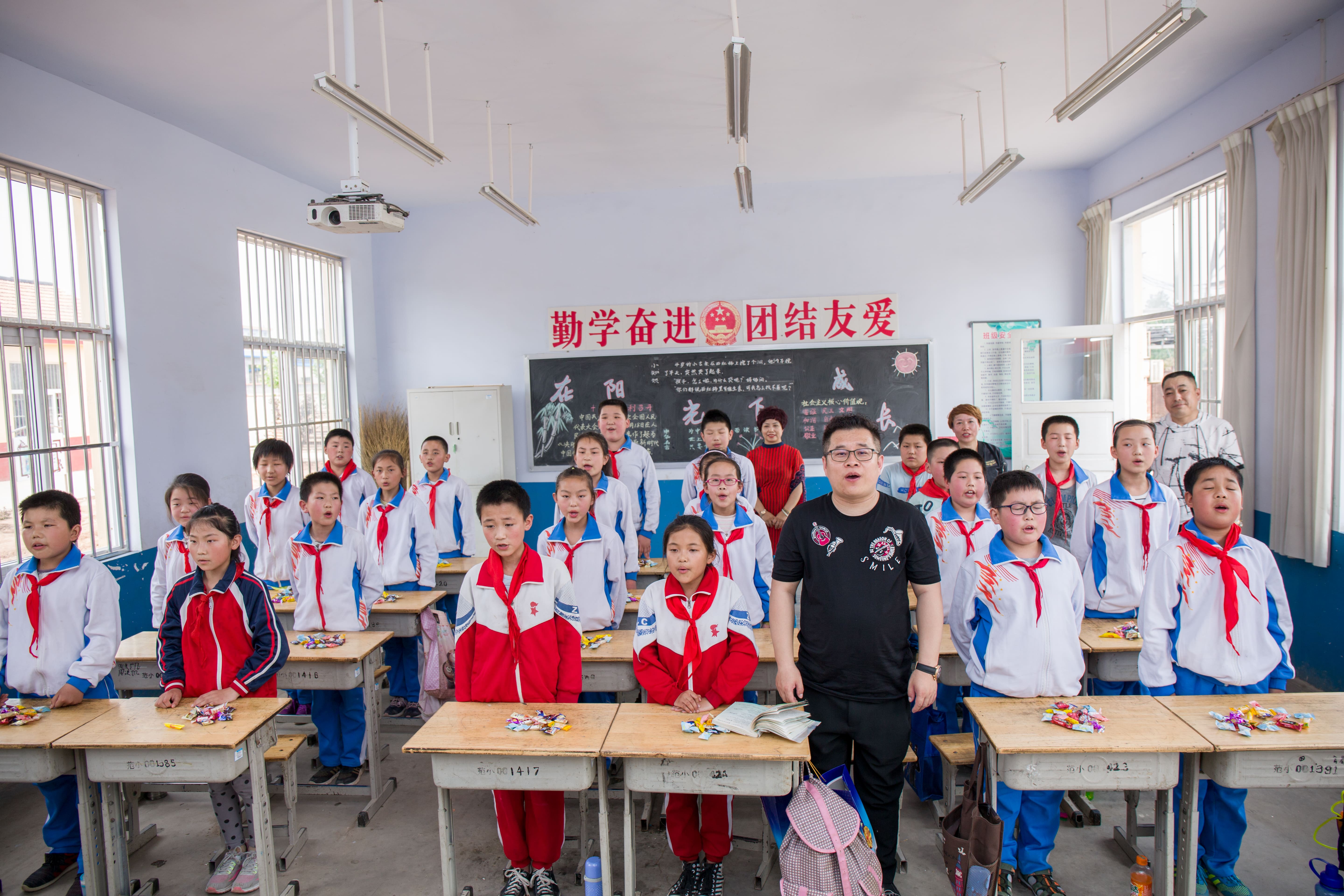 第142所 诸城市贾悦镇范家官庄华体会官方网页版-华体会(中国)
鹿永波小学 第142所 诸城市贾悦镇范家官庄华体会官方网页版-华体会(中国)
鹿永波小学